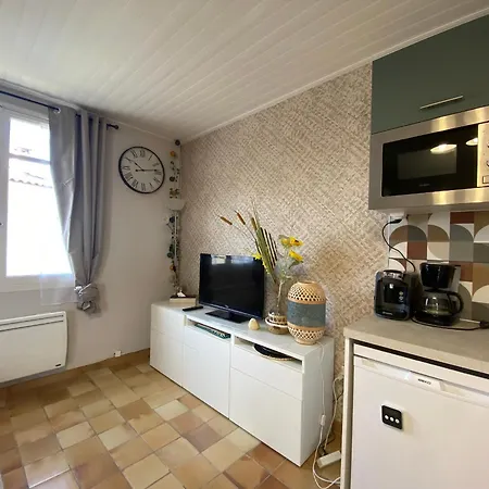 Apartment Renove 1er Etage, Proche Et Commerces, Sur - Fr-1-22-334 La Tranche-sur-Mer