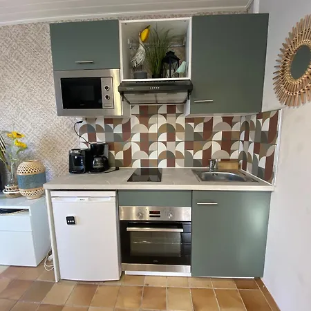 Renove 1er Etage, Proche Et Commerces, Sur - Fr-1-22-334 La Tranche-sur-Mer